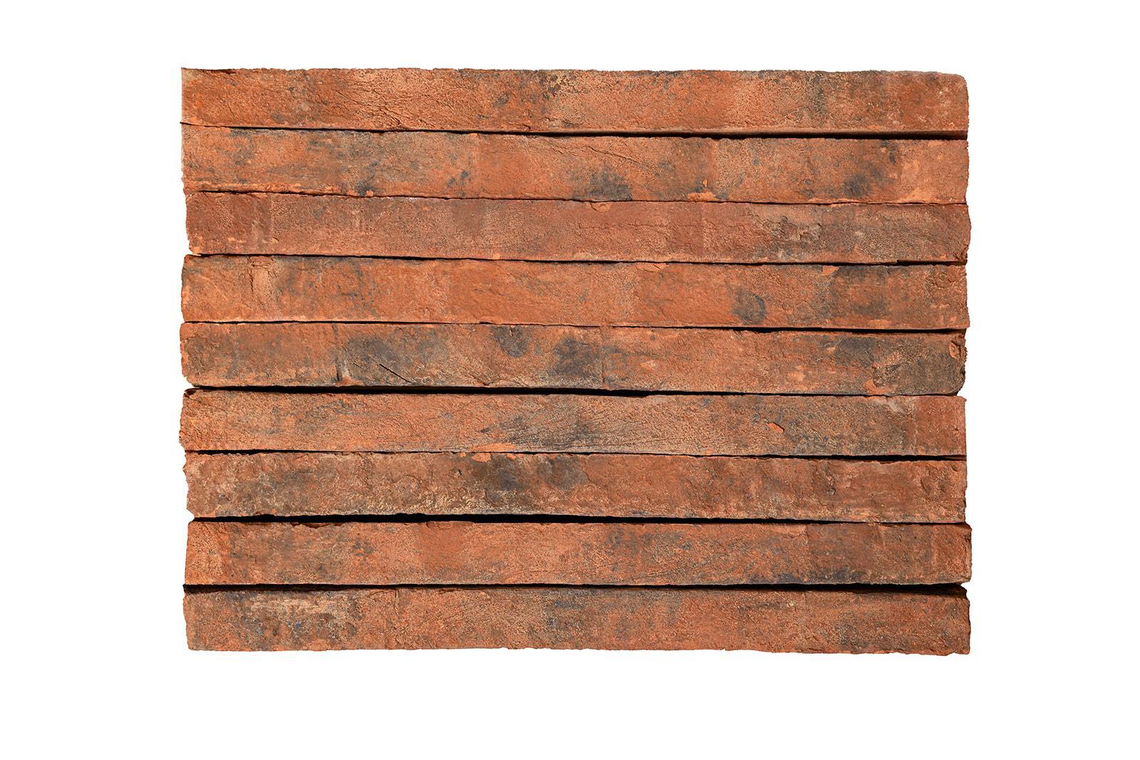 Linear Klamp by Franck Bricks